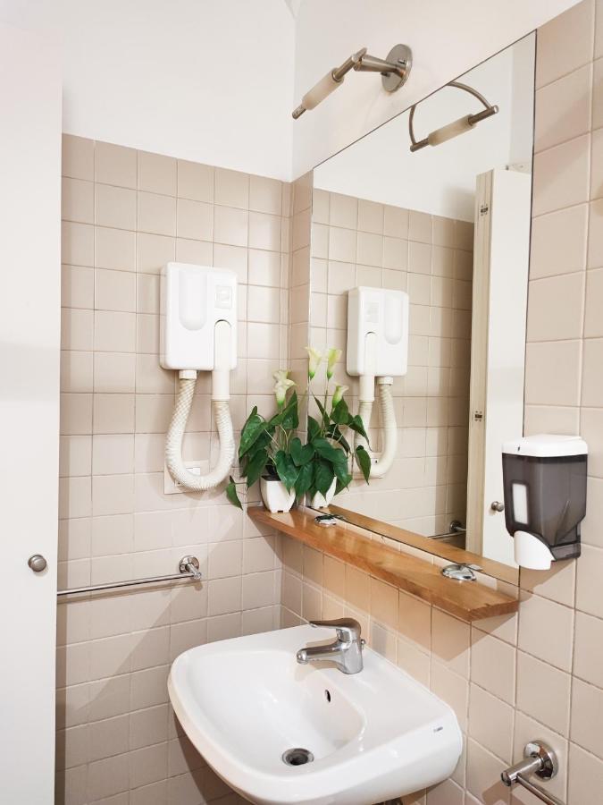 Booking House Rom Exteriör bild