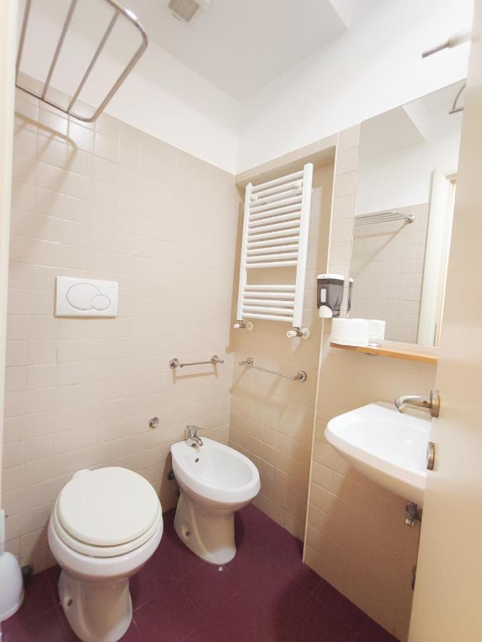 Booking House Rom Exteriör bild