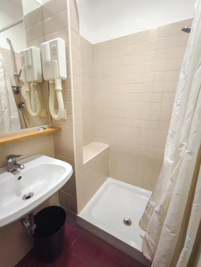 Booking House Rom Exteriör bild