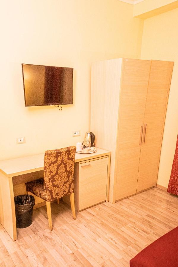 Booking House Rom Exteriör bild