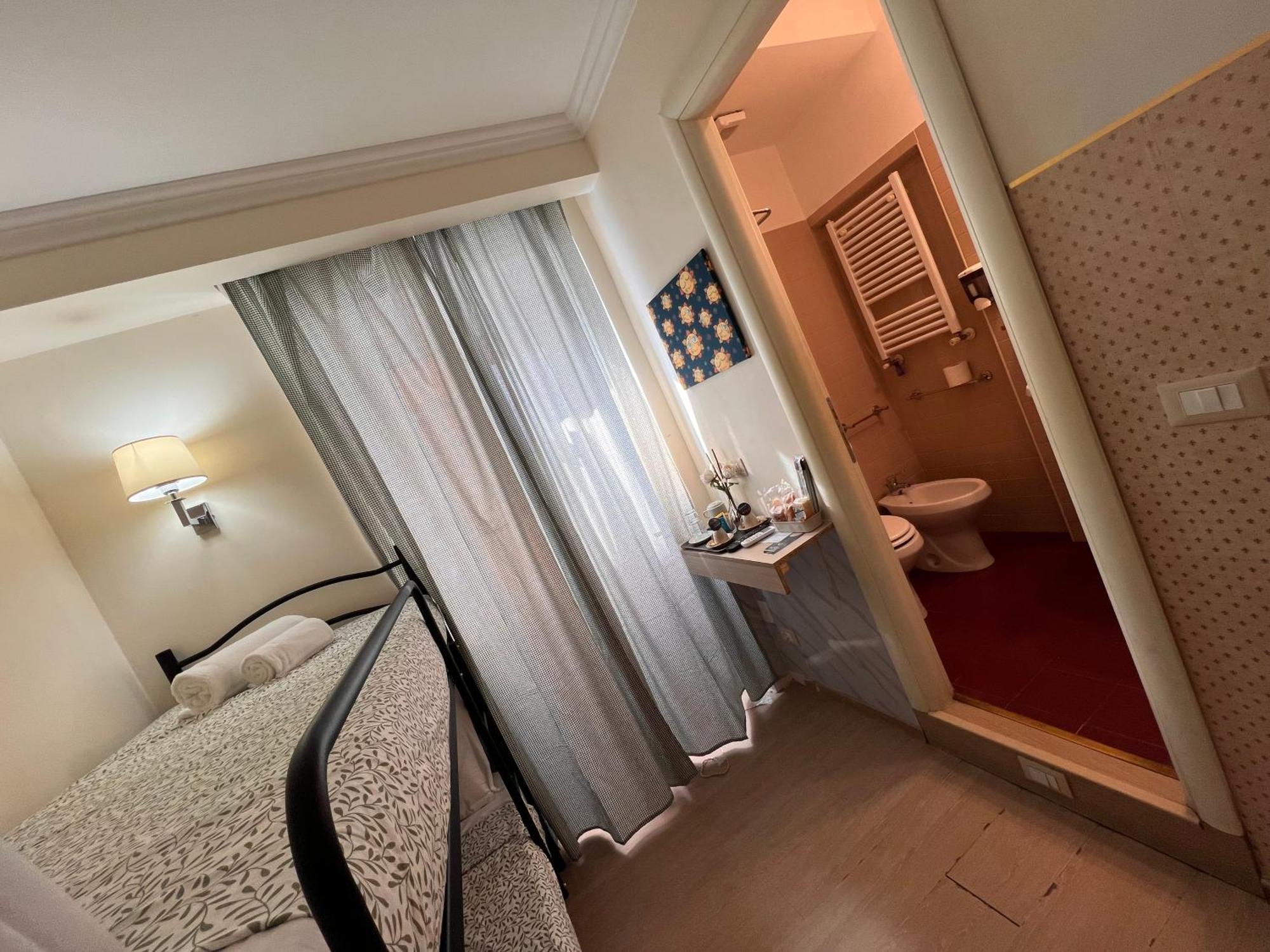 Booking House Rom Exteriör bild