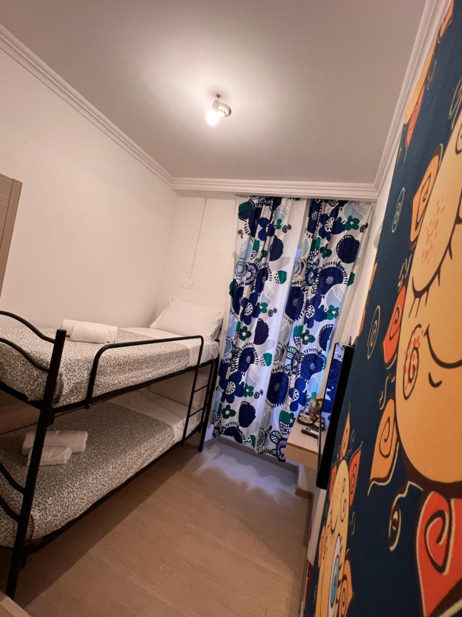 Booking House Rom Exteriör bild
