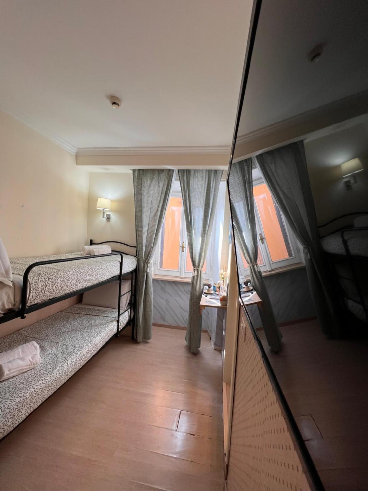 Booking House Rom Exteriör bild